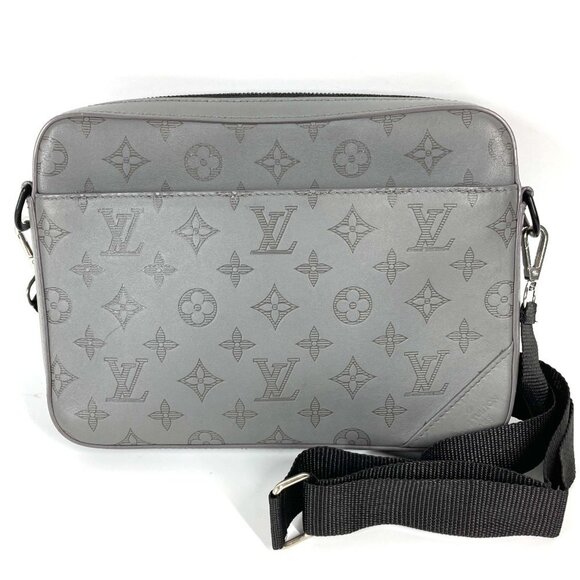 LOUIS VUITTON Gray Monogram Leather Shoulder Bag - Picture 1 of 15